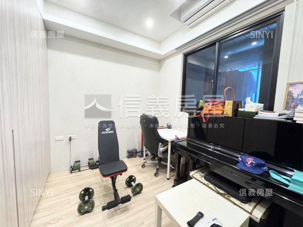 知森堂二房平面車位房屋室內格局與周邊環境