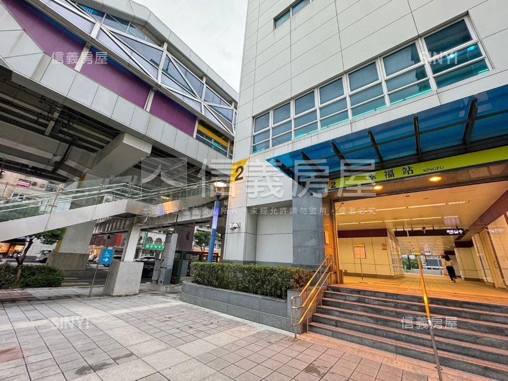 知森堂二房平面車位房屋室內格局與周邊環境