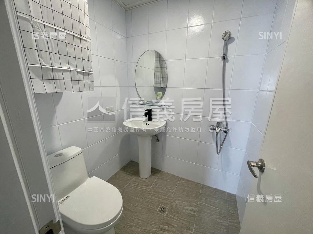 專任㊣可以騎車上樓的公寓房屋室內格局與周邊環境