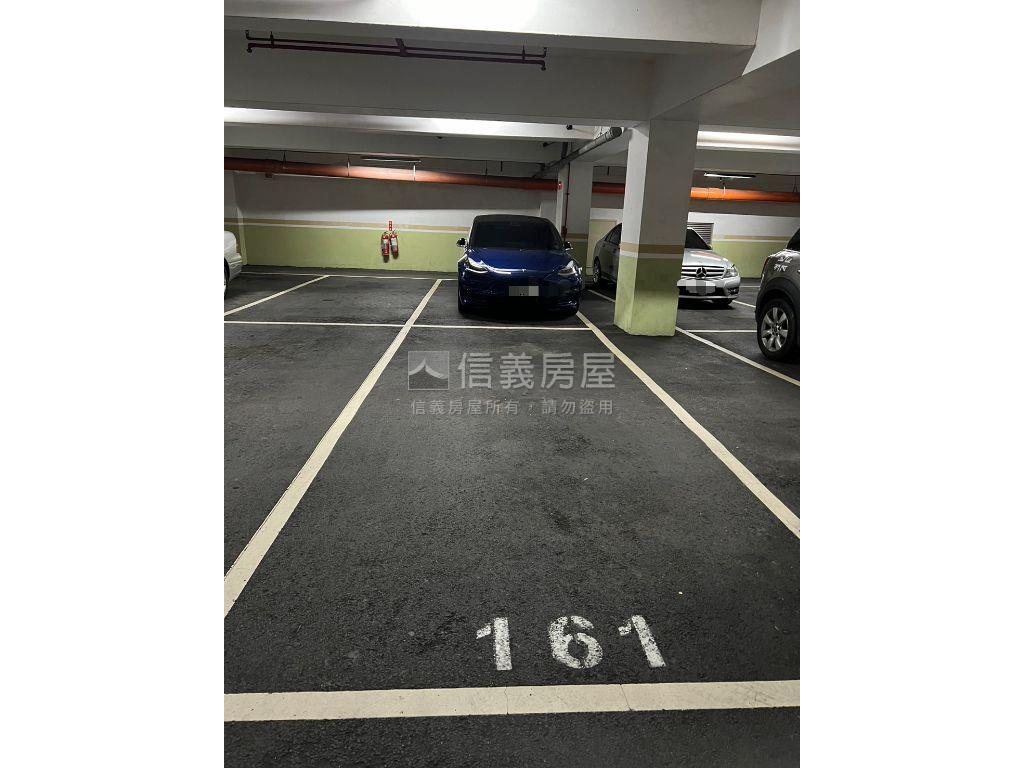 發現３房車位成家之旅房屋室內格局與周邊環境