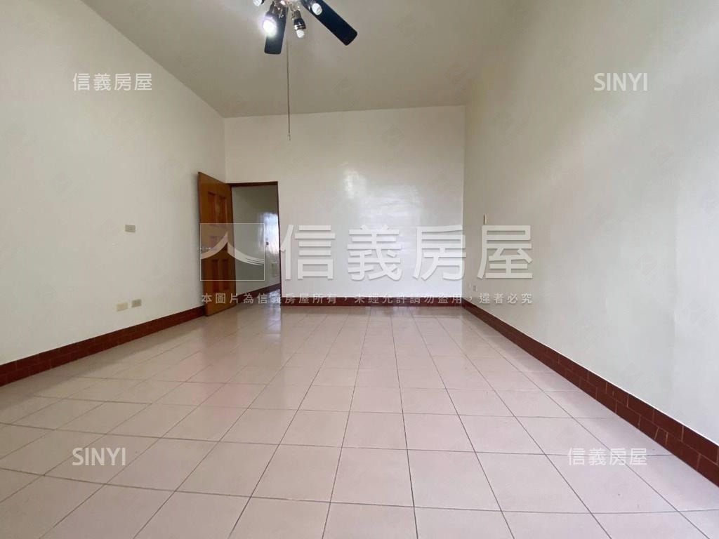 永康活巷溫馨車庫透天房屋室內格局與周邊環境