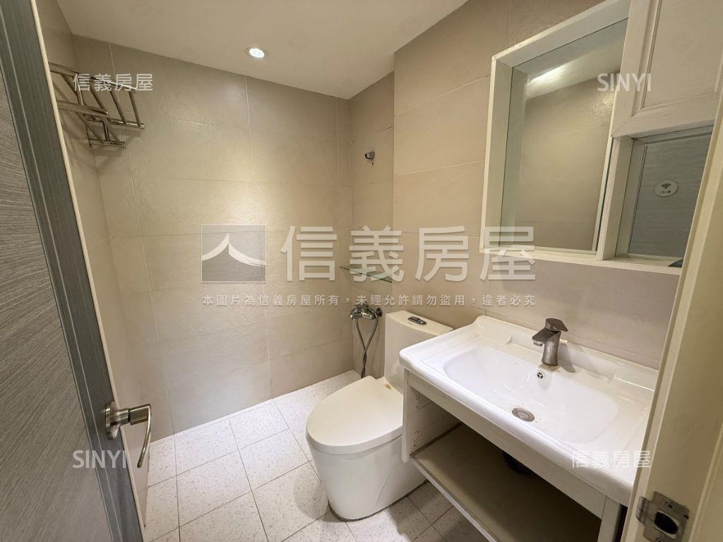 五期國際鄉園面樹海三房房屋室內格局與周邊環境