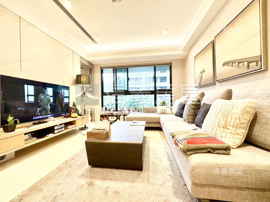 中山國中對面綠意歌劇苑房屋室內格局與周邊環境