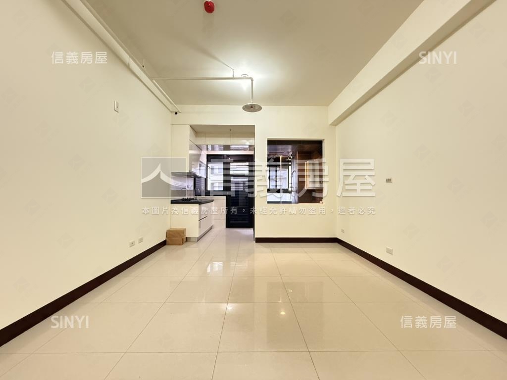 府中晶品景觀陽台套房房屋室內格局與周邊環境