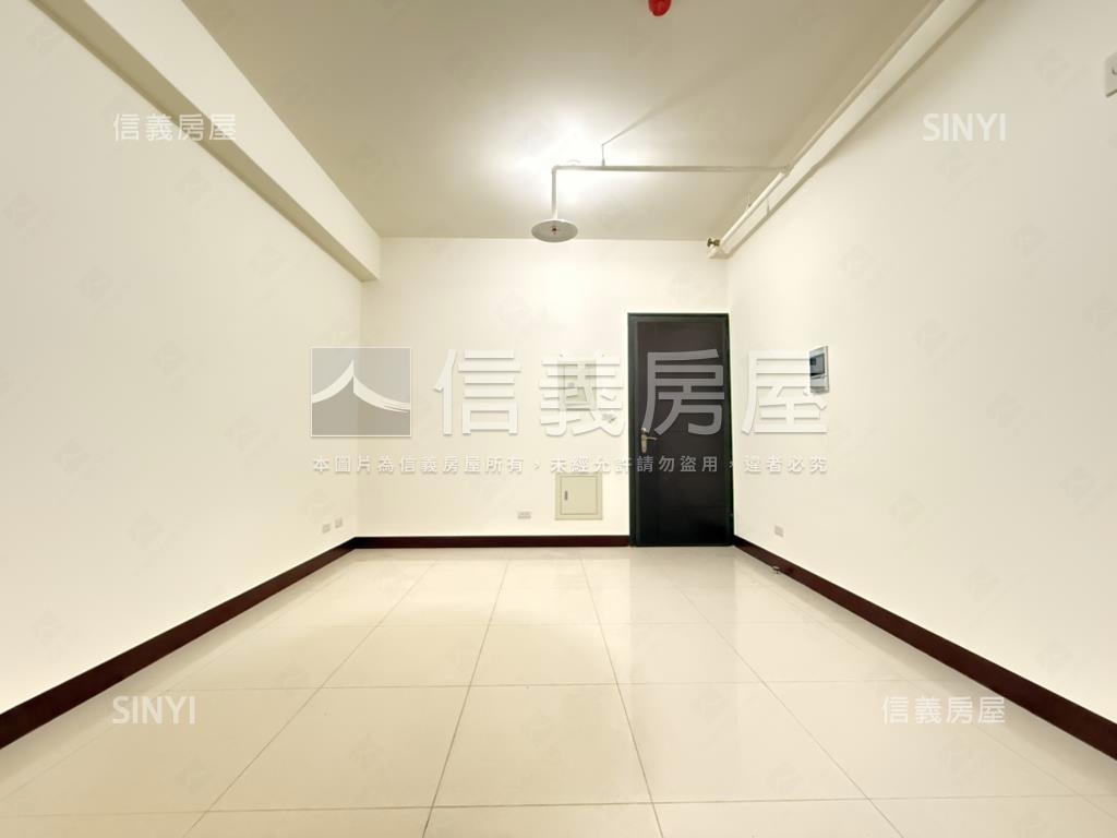 府中晶品景觀陽台套房房屋室內格局與周邊環境
