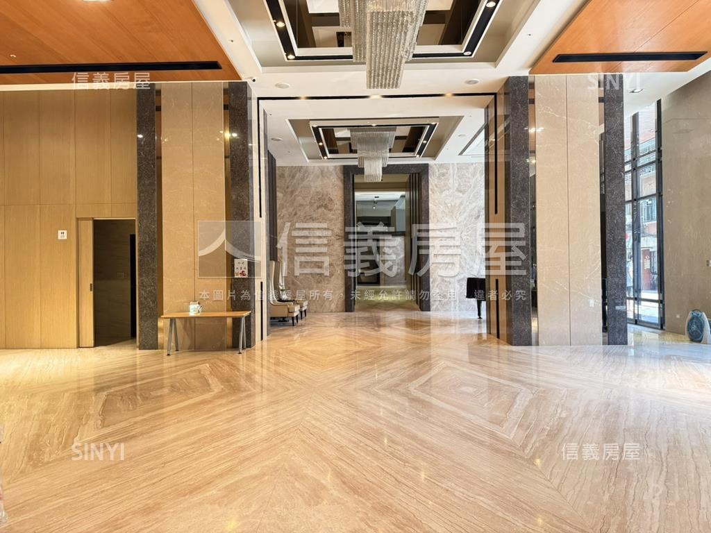 府中晶品景觀陽台套房房屋室內格局與周邊環境