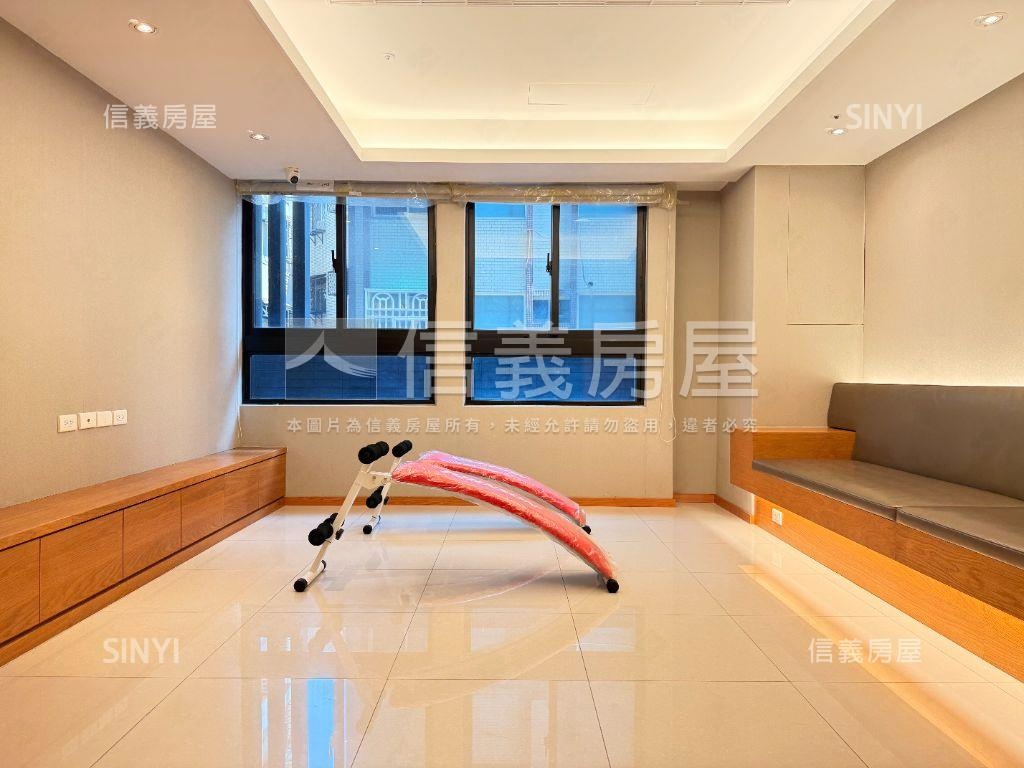 府中晶品景觀陽台套房房屋室內格局與周邊環境