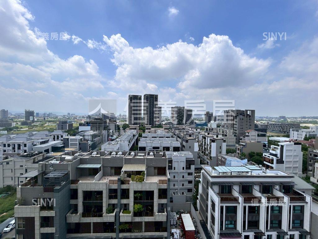 采揚晴空質感美景２房平車房屋室內格局與周邊環境