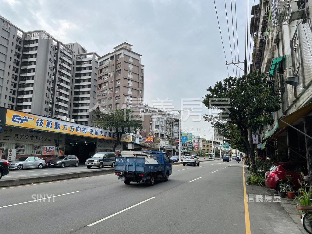 興大康橋•五權南路店住房屋室內格局與周邊環境