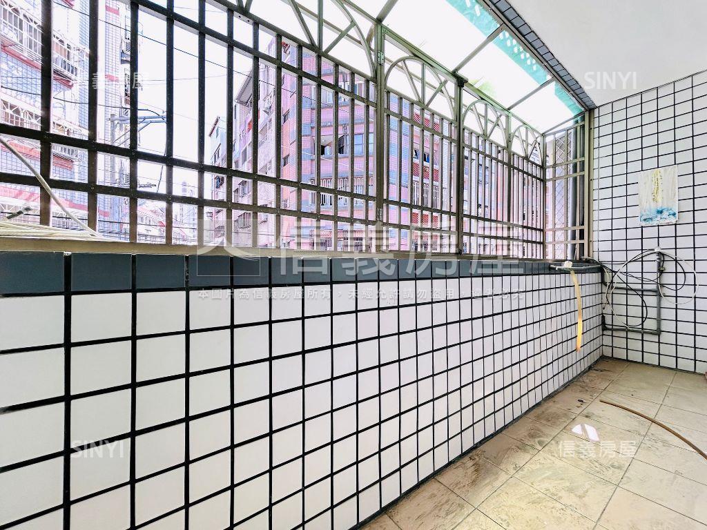 振福路✦美透天房屋室內格局與周邊環境