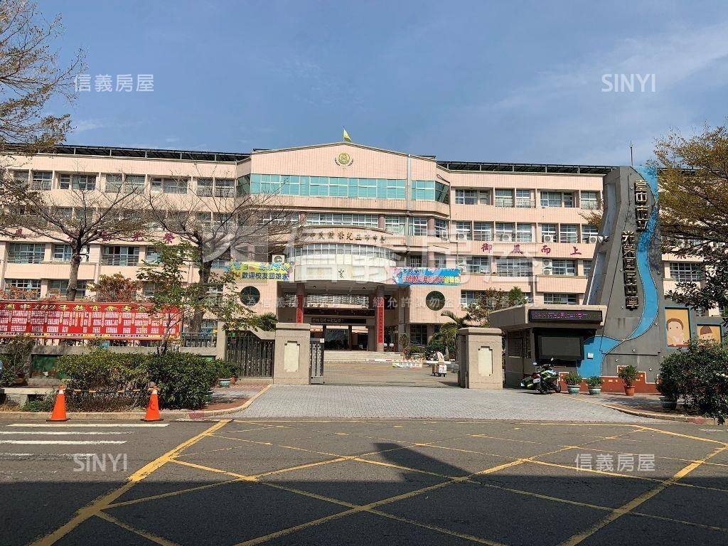 專任近興大附中商圈三套房房屋室內格局與周邊環境