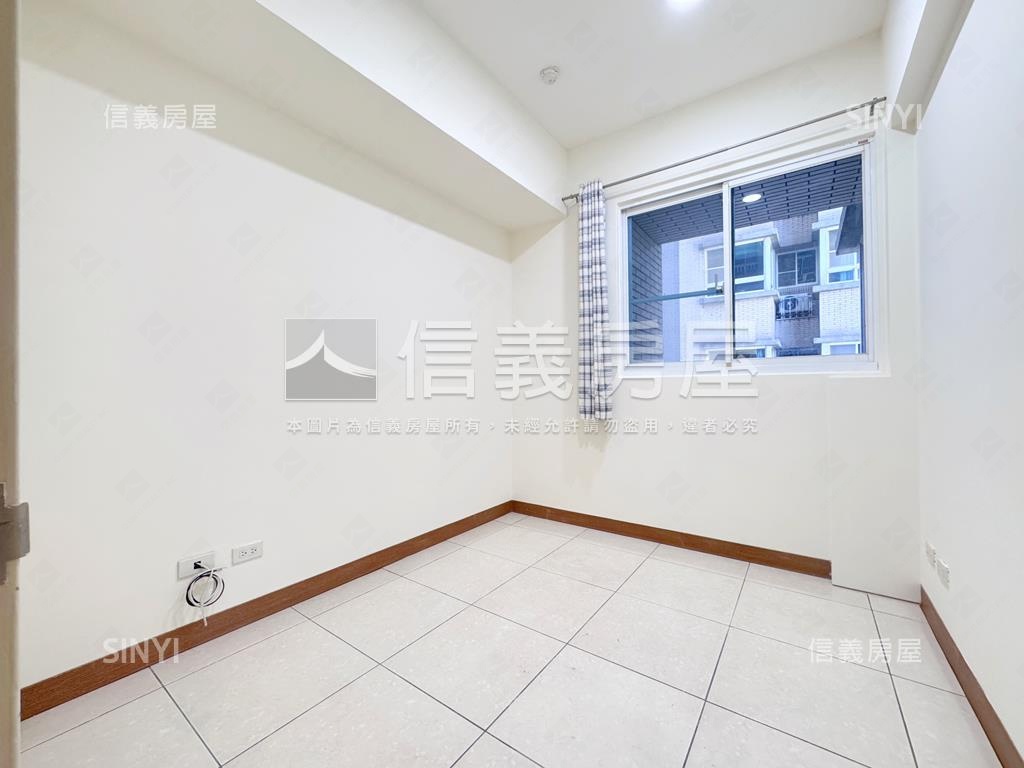 湯泉二期溫馨三房車位房屋室內格局與周邊環境