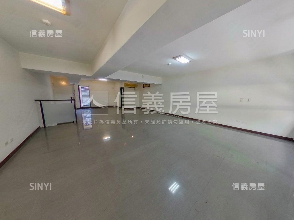 高鐵面寬收租質感寬店面房屋室內格局與周邊環境