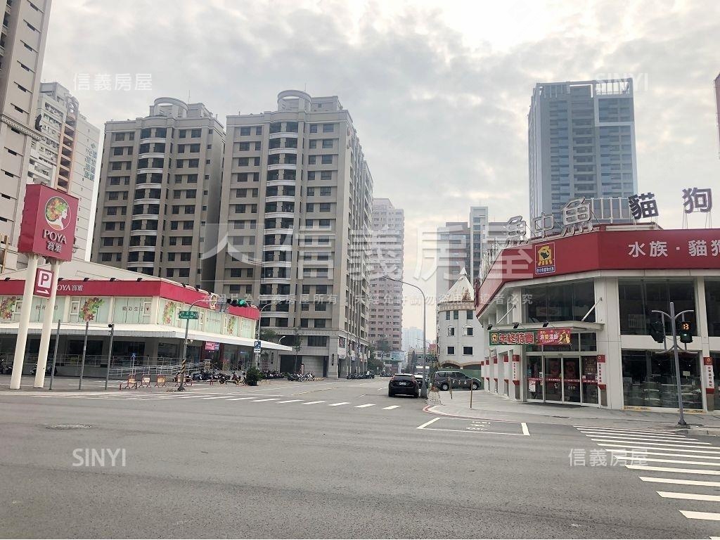 高鐵面寬收租質感寬店面房屋室內格局與周邊環境