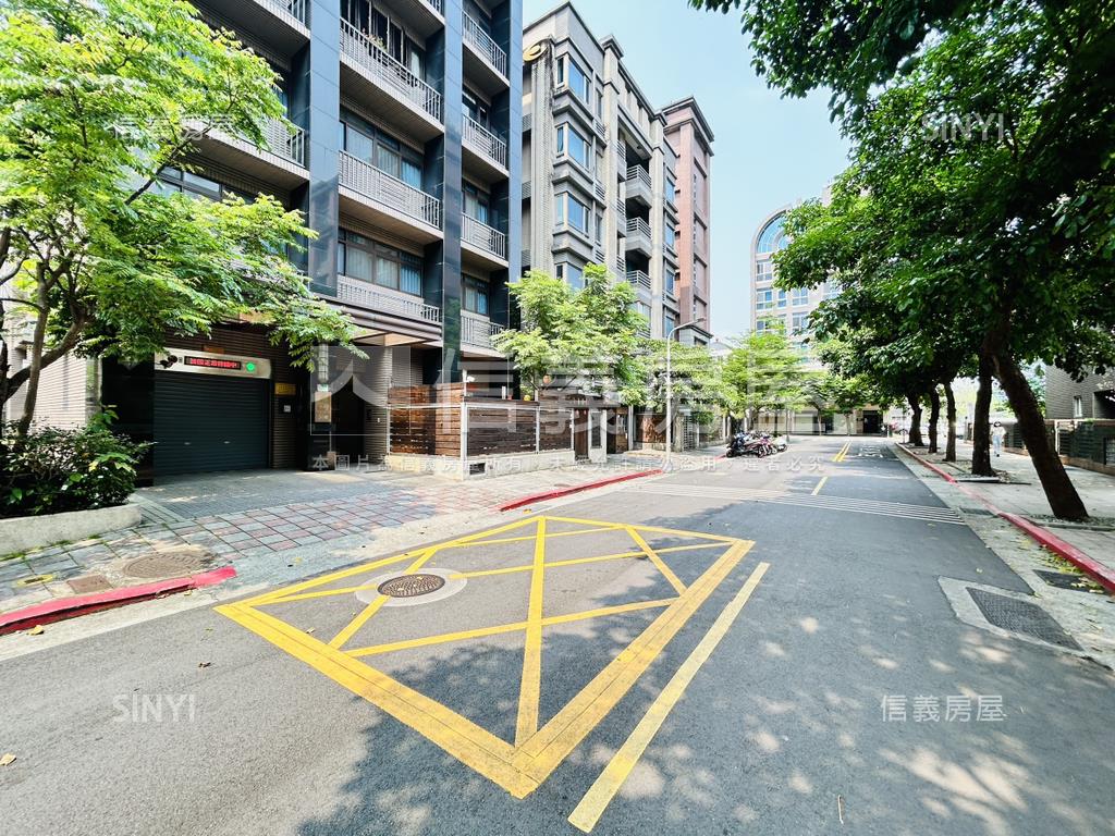 一層一戶行善華廈稀有釋出房屋室內格局與周邊環境