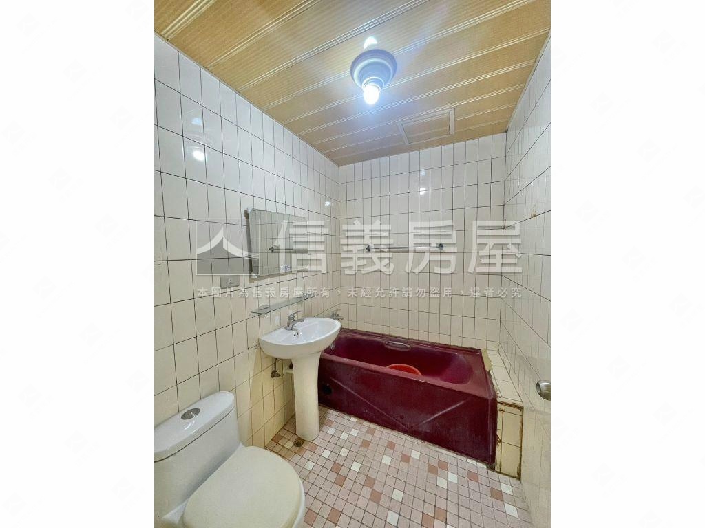 中興街黃金２樓房屋室內格局與周邊環境