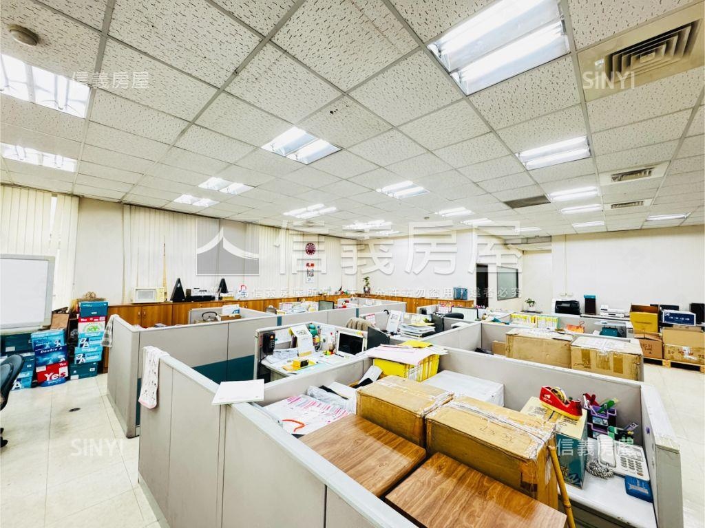 店長主推華固精鷹內科辦公房屋室內格局與周邊環境