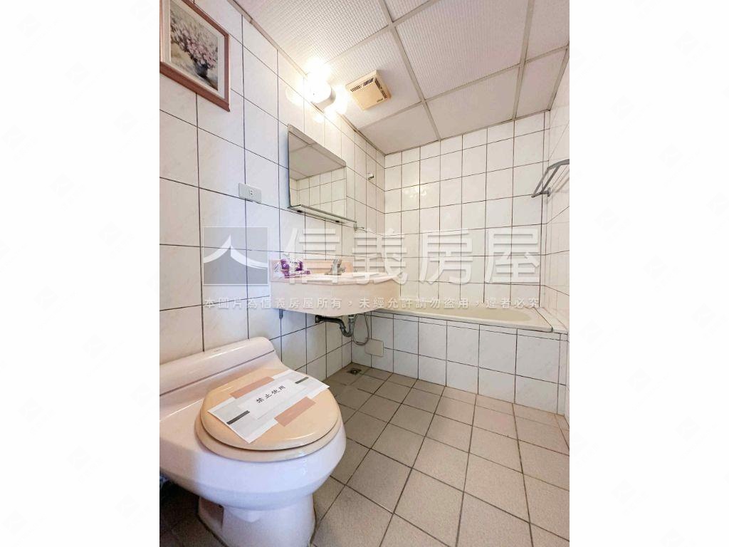 觀山觀海高樓景觀平車房屋室內格局與周邊環境