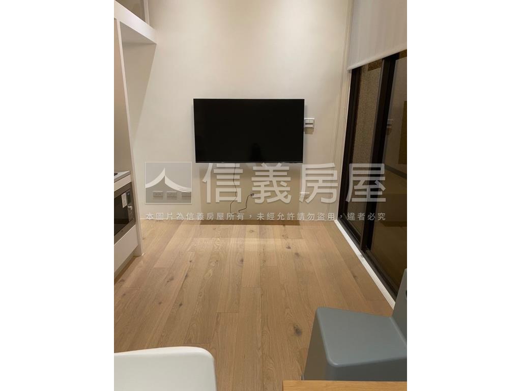 風雅京都質感裝潢圓夢宅房屋室內格局與周邊環境