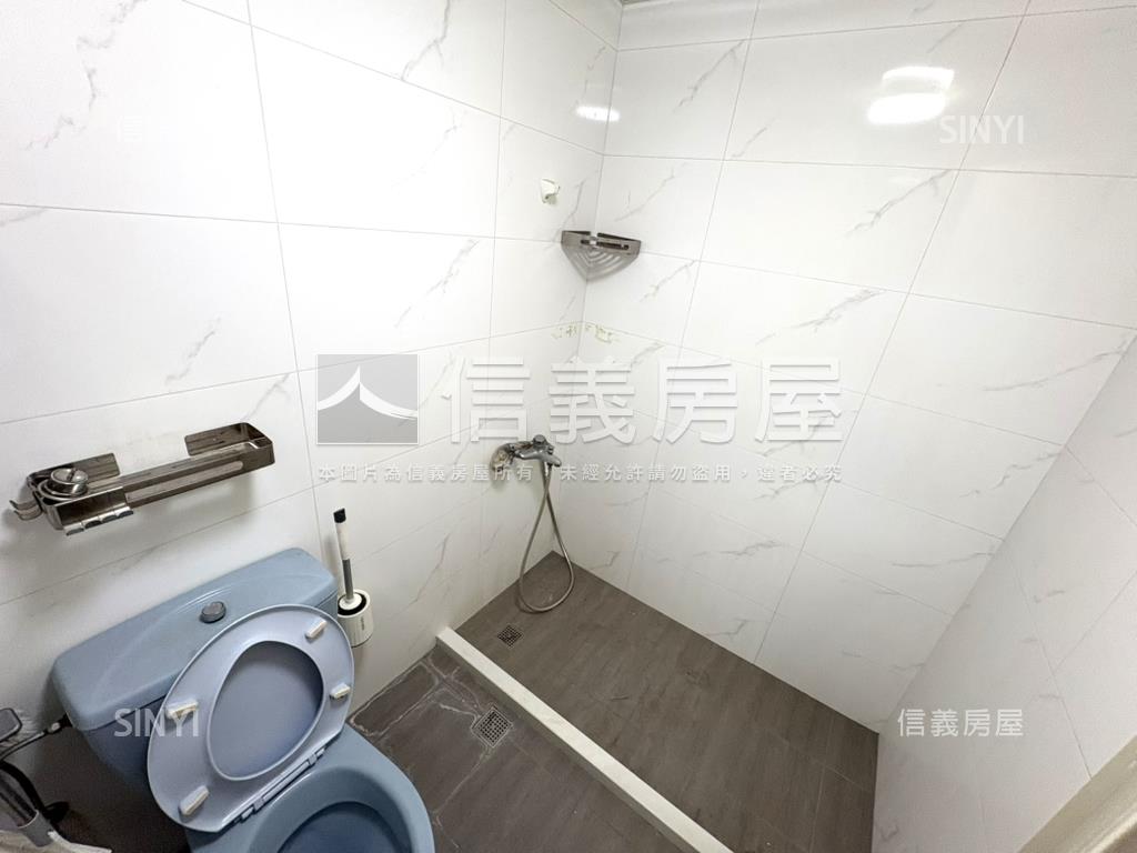海牙高樓方正好屋房屋室內格局與周邊環境