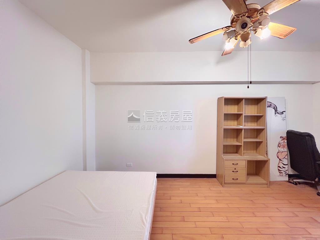 海牙高樓方正好屋房屋室內格局與周邊環境