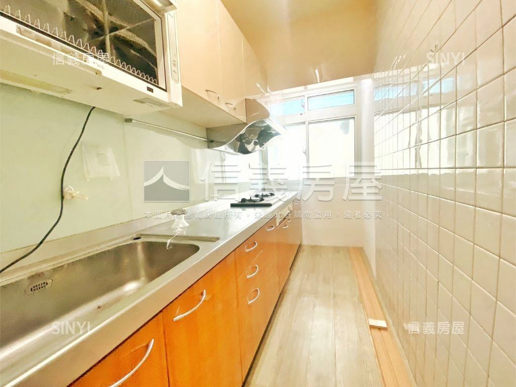 三面採光★方正三房美寓房屋室內格局與周邊環境