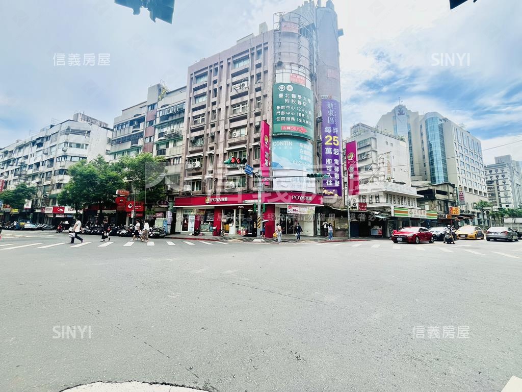 正莊敬路上全家金店房屋室內格局與周邊環境