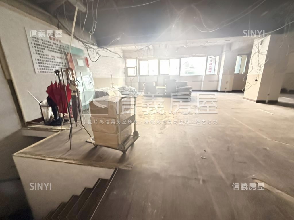 永和黃金三角窗店面房屋室內格局與周邊環境