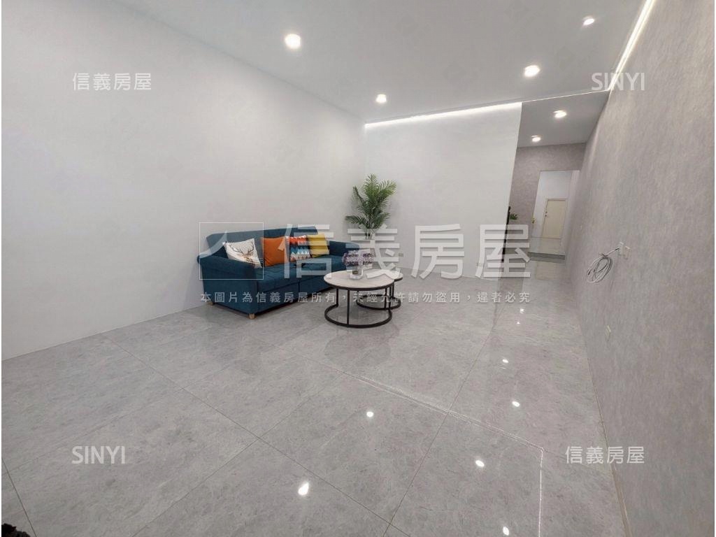 近７４全新整理透天房屋室內格局與周邊環境