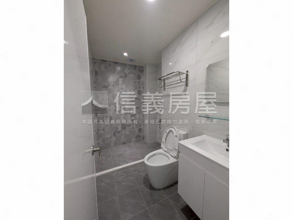 近７４全新整理透天房屋室內格局與周邊環境