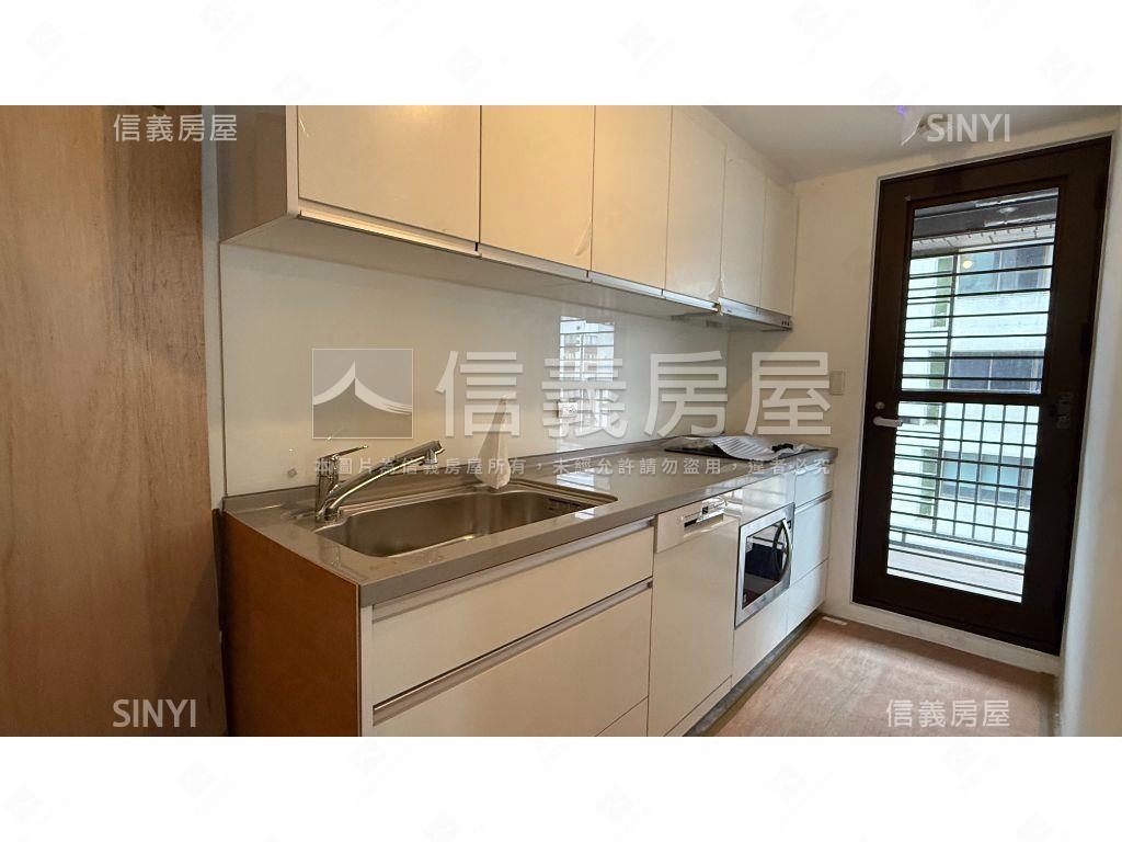 敦北南京美景高樓附車位房屋室內格局與周邊環境