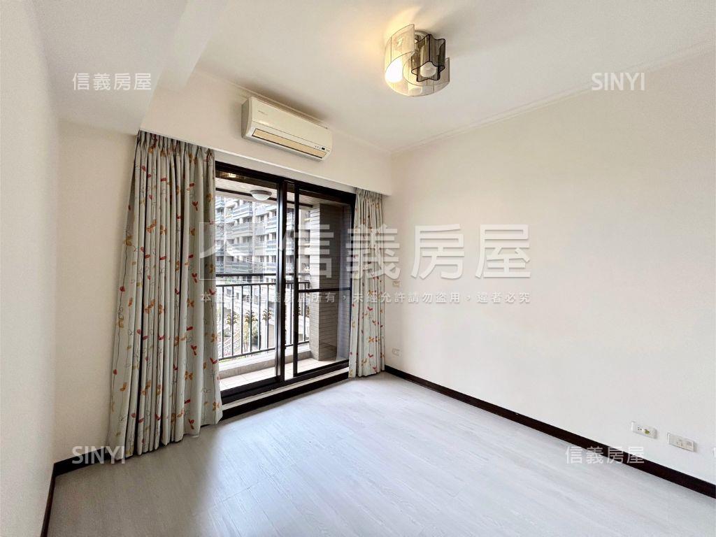 大河戀景觀視野綠地四房房屋室內格局與周邊環境