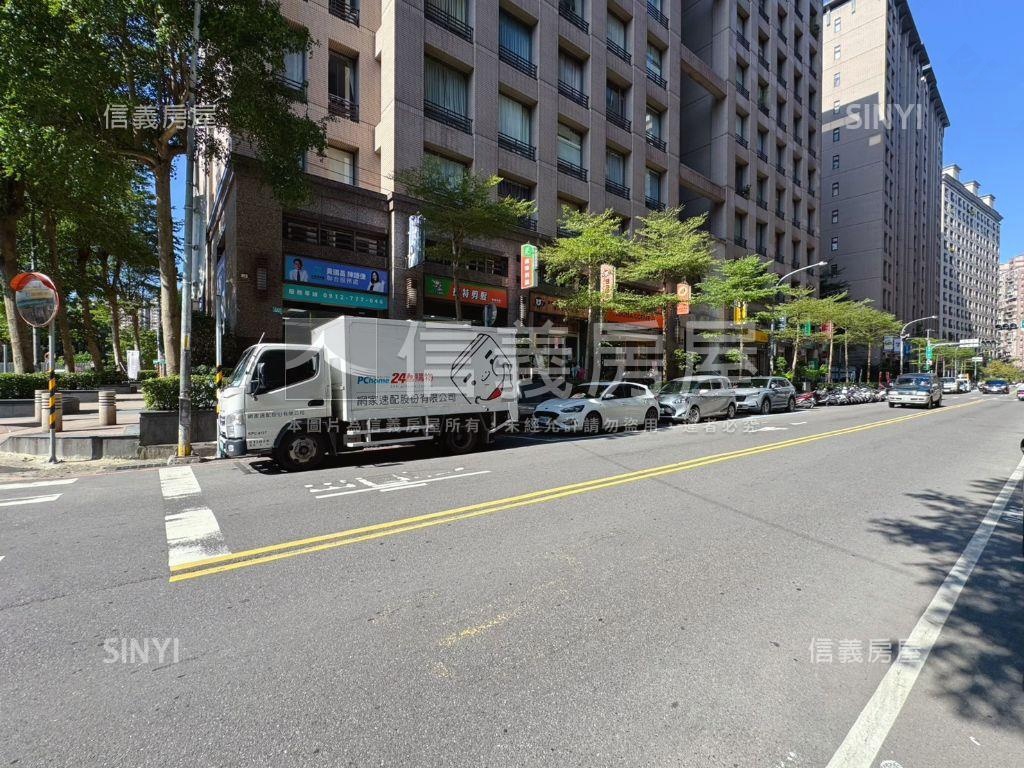 ⭐福德巴黎稀有一樓美屋⭐房屋室內格局與周邊環境