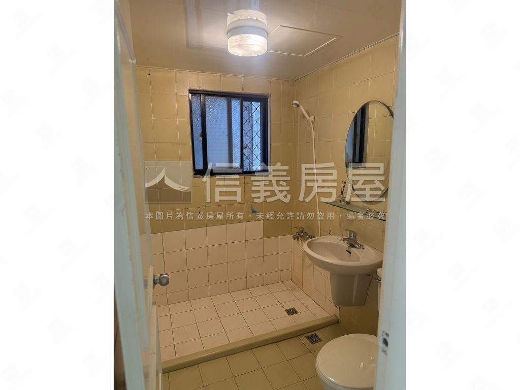 中山福邸邊間方正採光三房房屋室內格局與周邊環境