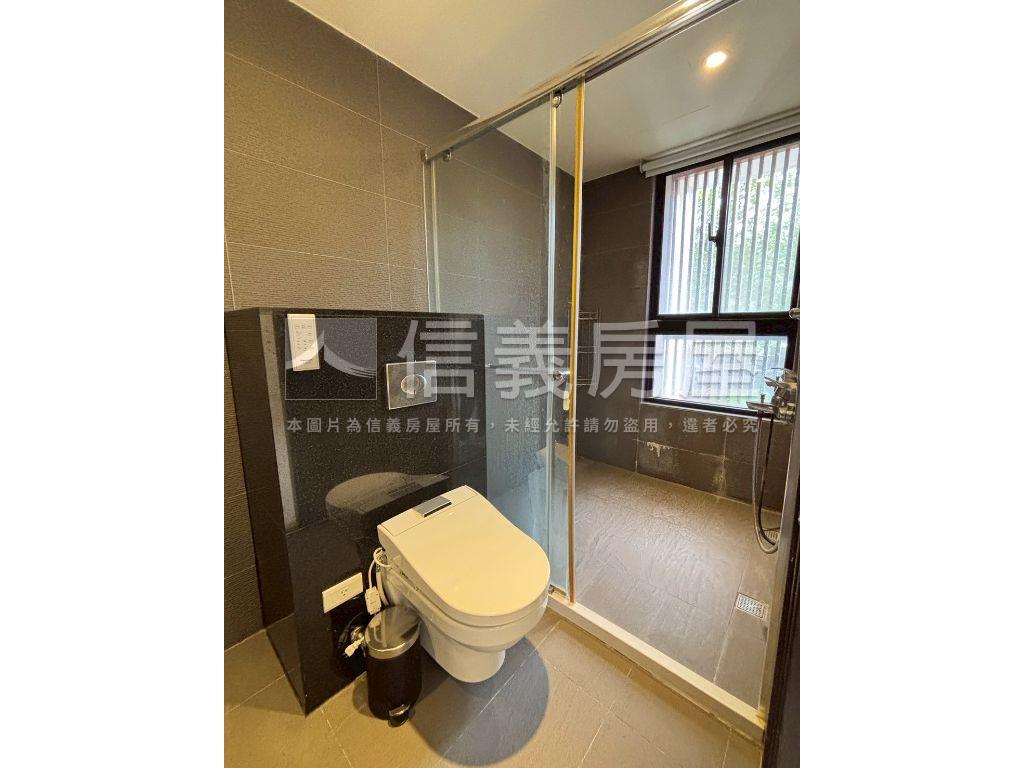 一豐洲大庭院戶房屋室內格局與周邊環境