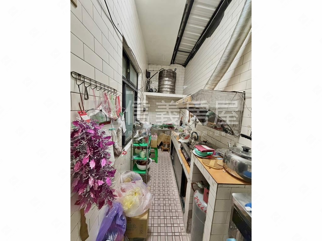 馬年大吉低總價小透天房屋室內格局與周邊環境