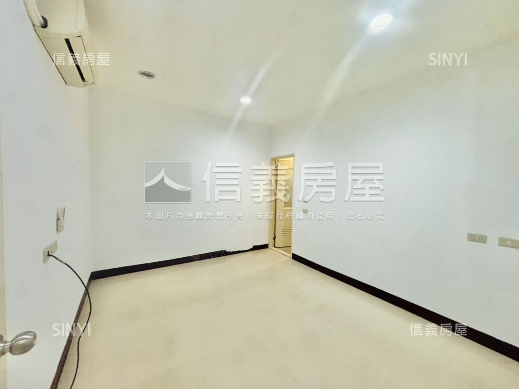 近板橋車站光正街一樓房屋室內格局與周邊環境