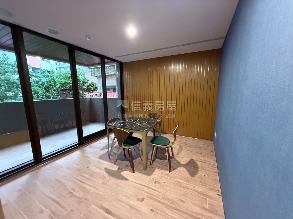 喆美高樓層兩房露臺戶房屋室內格局與周邊環境