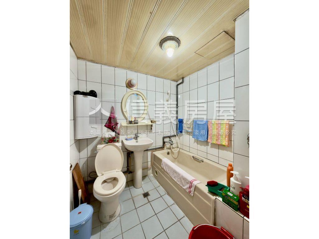 中山國中稀有低總管理美廈房屋室內格局與周邊環境