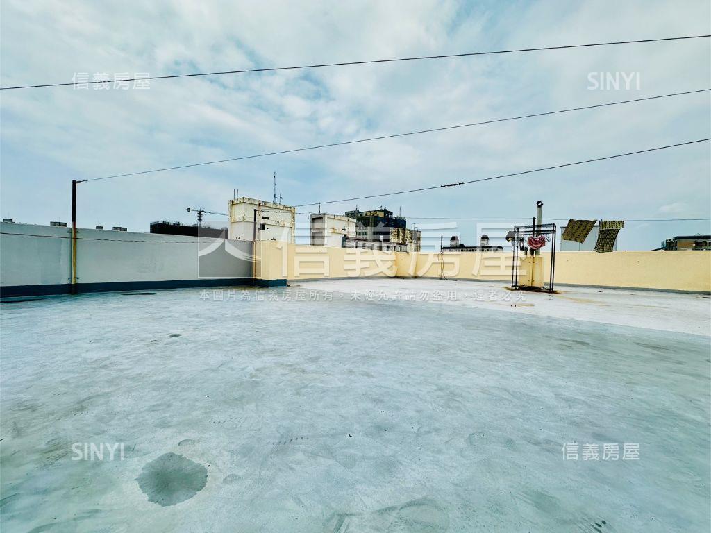 前鎮小資三房平車房屋室內格局與周邊環境