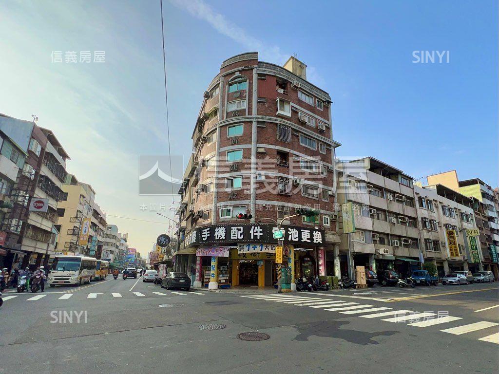 憲政路面寬角店房屋室內格局與周邊環境