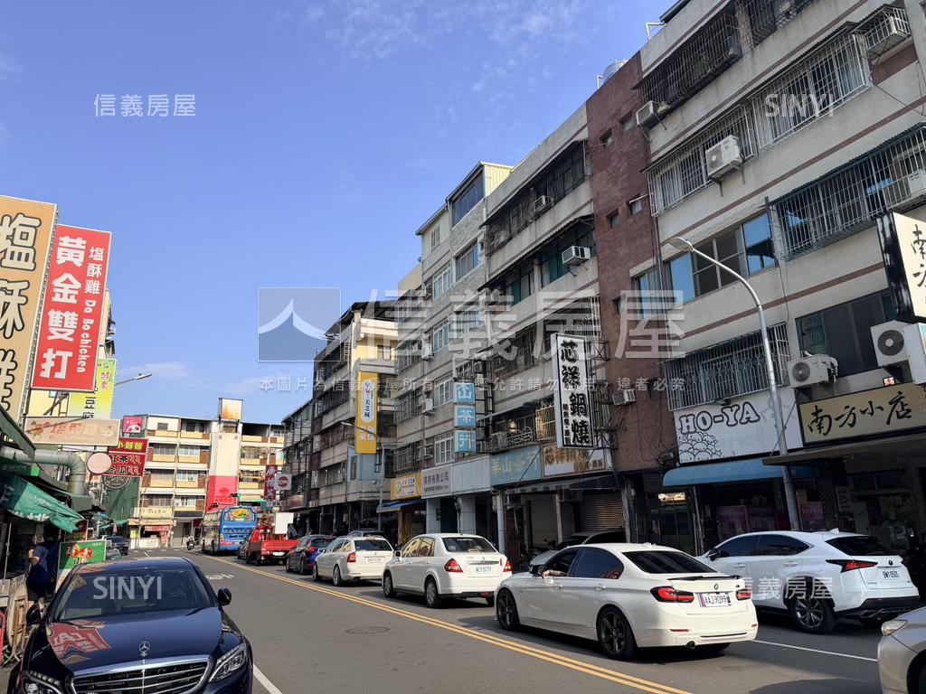 憲政路面寬角店房屋室內格局與周邊環境