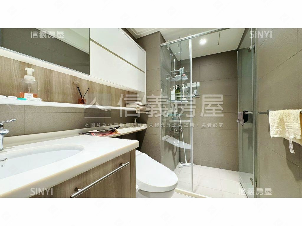機捷敦富花園二房平車房屋室內格局與周邊環境