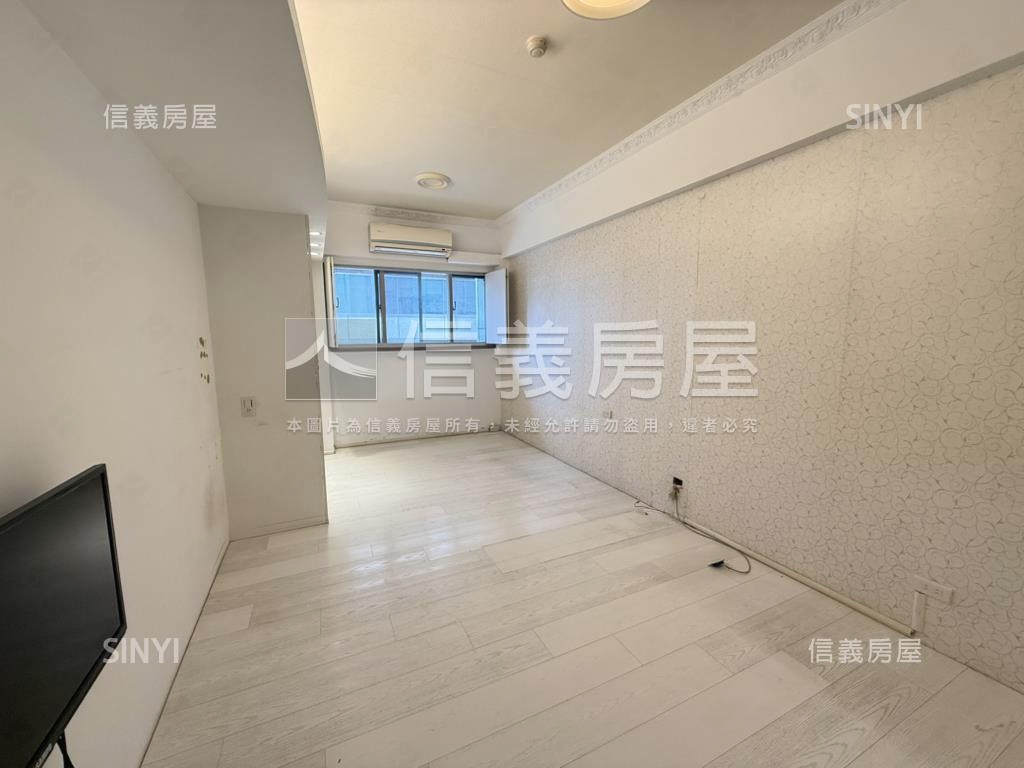 低總價信義安和捷運大樓房屋室內格局與周邊環境