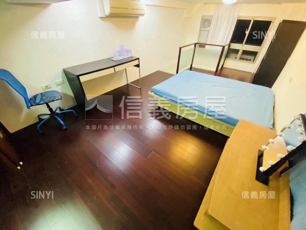 花漾邊間挑高美宅房屋室內格局與周邊環境