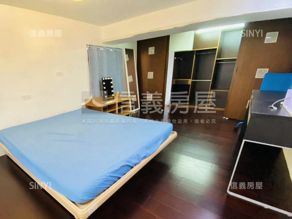 花漾邊間挑高美宅房屋室內格局與周邊環境