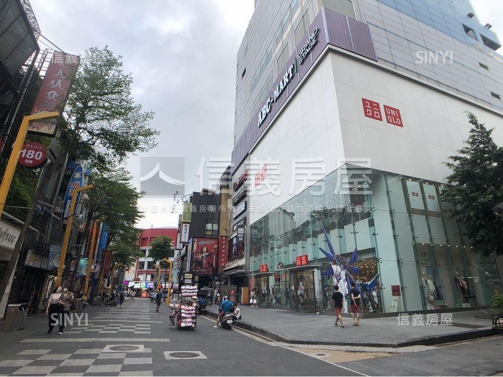 花漾邊間挑高美宅房屋室內格局與周邊環境