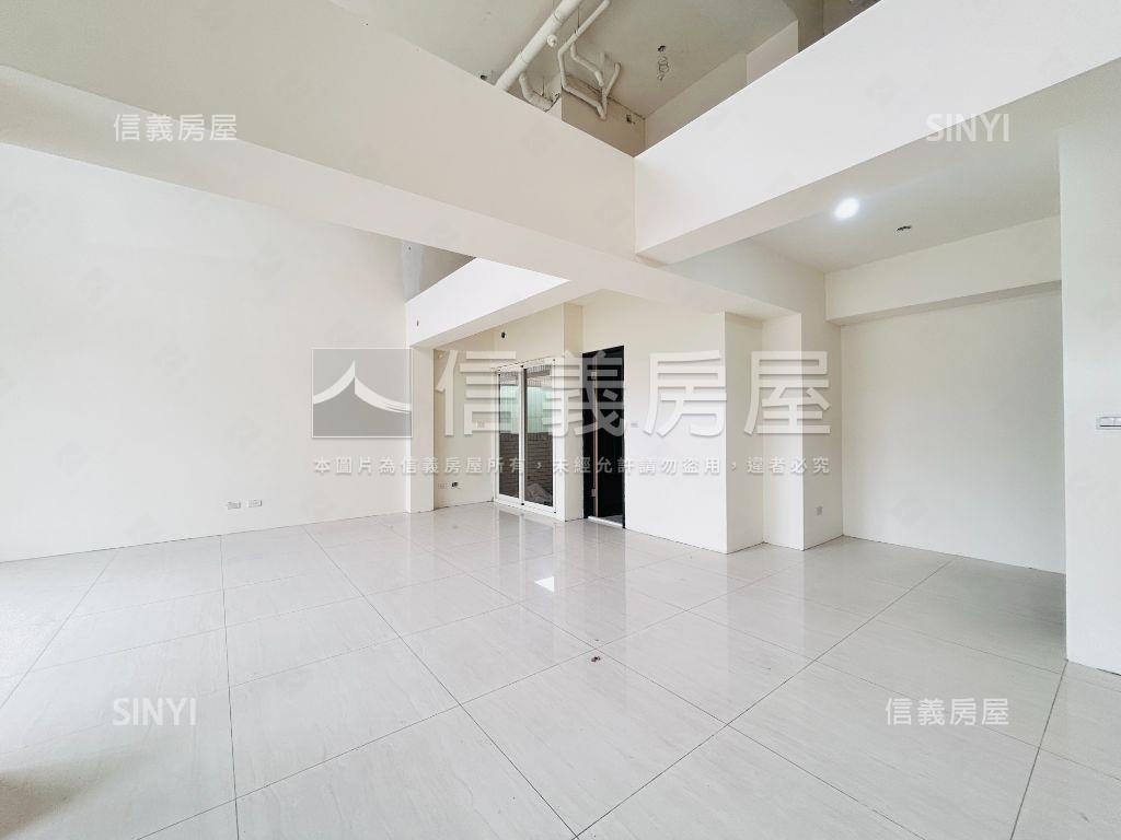 春日路優質大面寬店面房屋室內格局與周邊環境