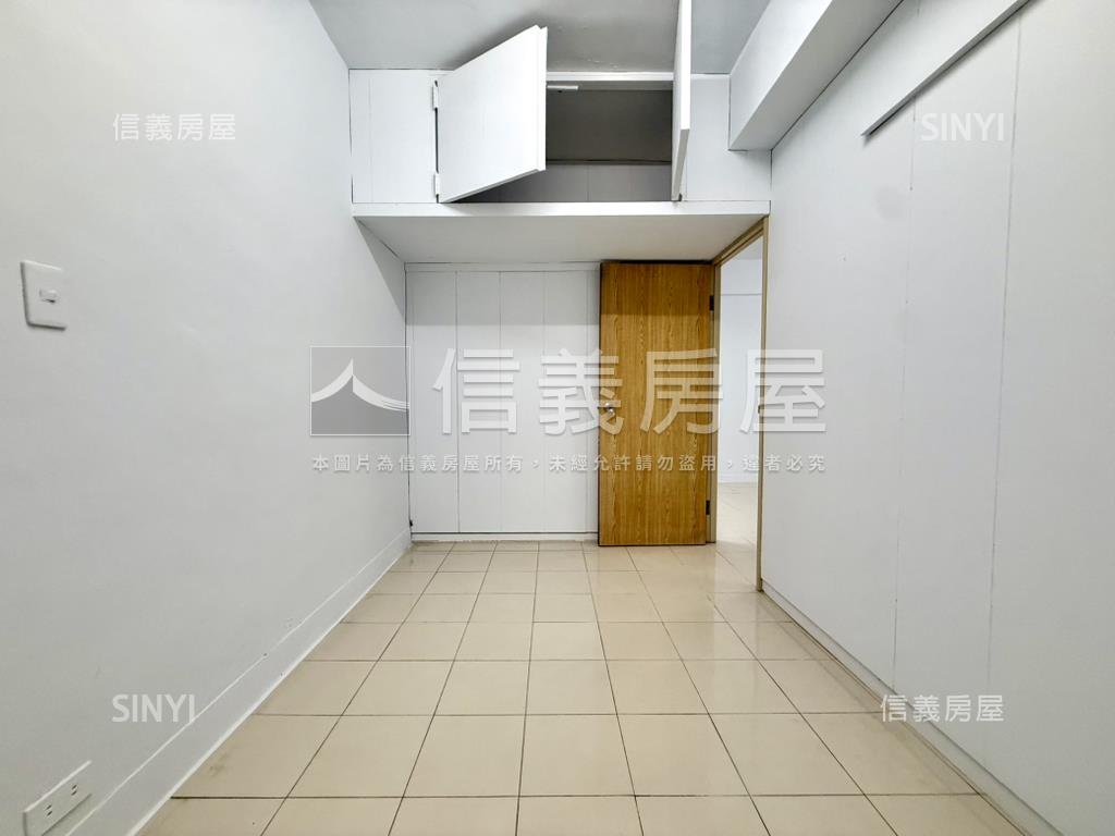 近青年公園小資二房三樓房屋室內格局與周邊環境