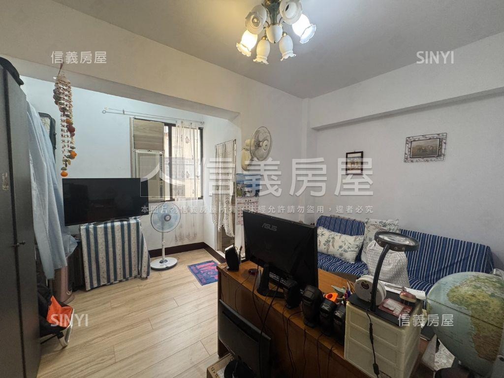 首購！國強一街採光佳三房房屋室內格局與周邊環境